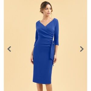 The Pretty Dress Company Hourglass 3/4 sleeve pencil dress